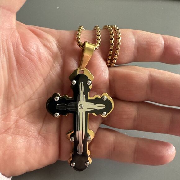 Stainless Steel Cubic Zirconia Gold Black Silver Plated Cross Pendant 24” Chain - Picture 6 of 7